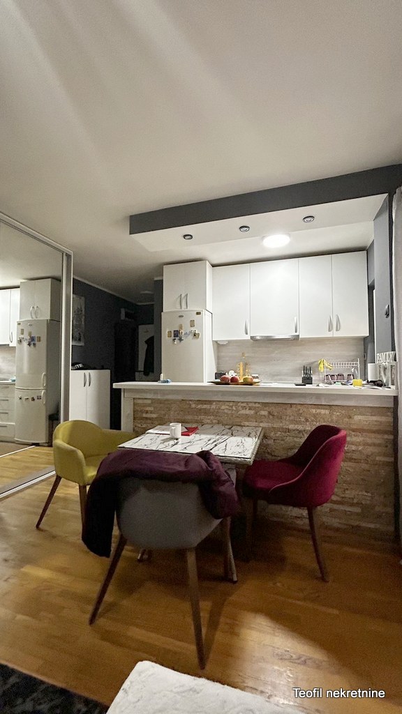 Stan na prodaju u Beogradu, Petlovo brdo, jednosoban, 33m2, cena 94900 evra