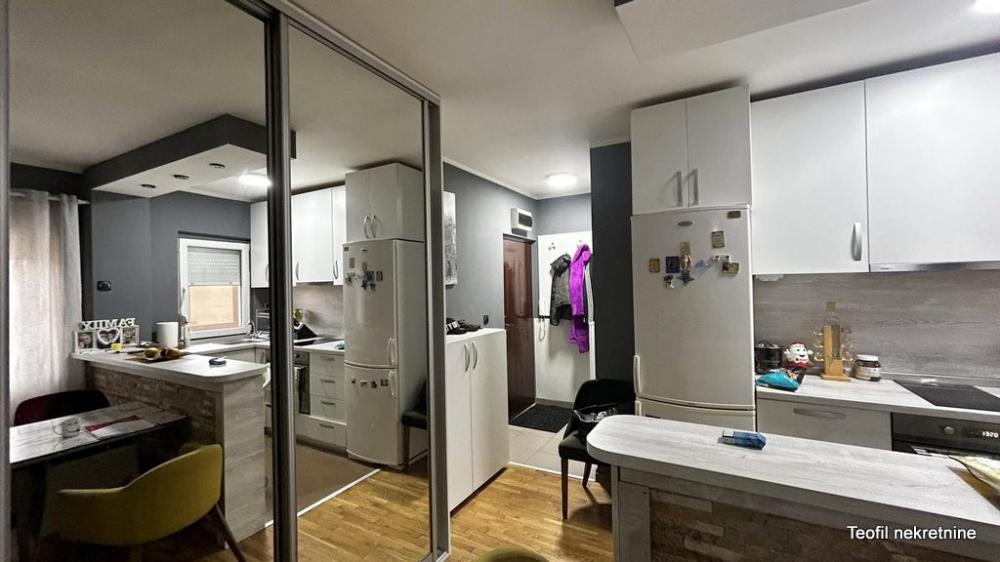 Stan na prodaju u Beogradu, Petlovo brdo, jednosoban, 33m2, cena 94900 evra