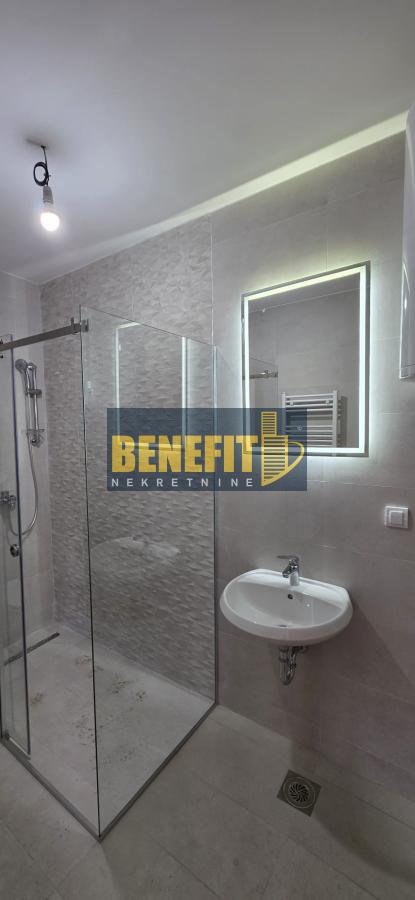 Stan na prodaju u Beogradu, Surčin, jednoiposoban, 50m2, cena 130000 evra