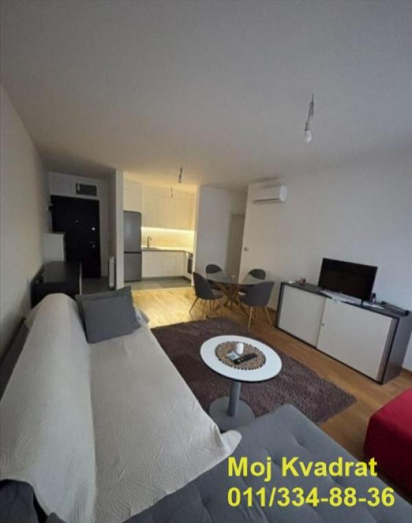 Stan na prodaju u Beogradu, Farmaceutski fakultet, jednoiposoban, 44m2, cena 142000 evra