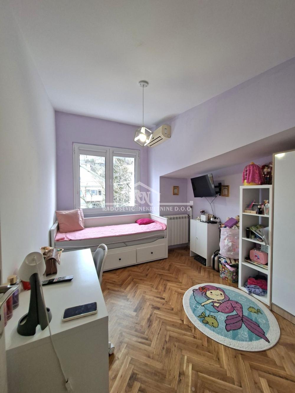 Stan na prodaju u Beogradu, Rakovica, troiposoban, 63m2, cena 171000 evra