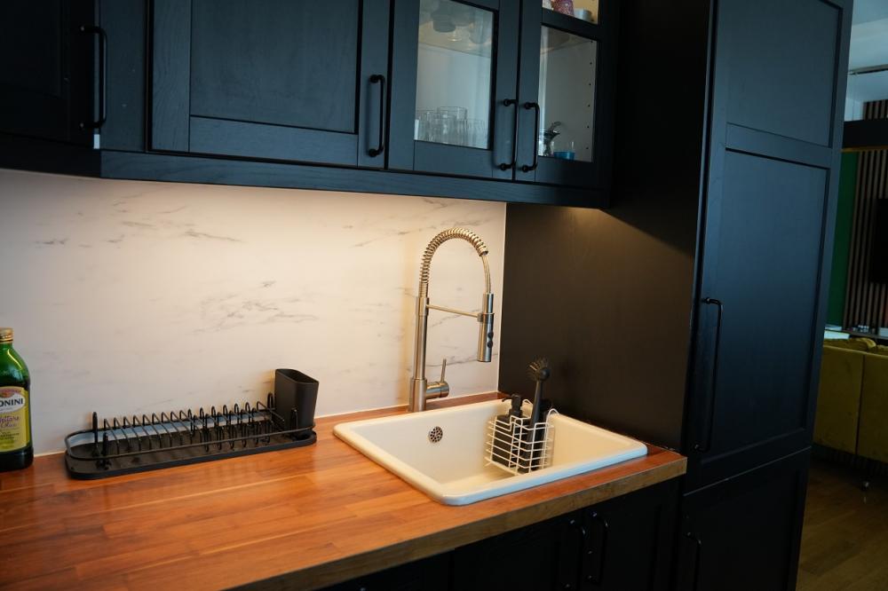 Stan na prodaju u Beogradu, Đeram pijaca, troiposoban, 83m2, cena 305000 evra