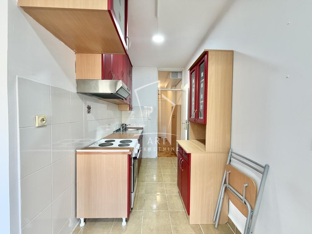 Stan na prodaju u Beogradu, Novi Beograd, jednosoban, 38m2, cena 139000 evra