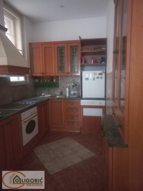 Stan na prodaju u Beogradu, Savski venac, 203m2, cena 855000 evra