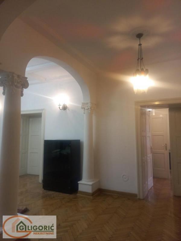 Stan na prodaju u Beogradu, Savski venac, 203m2, cena 855000 evra