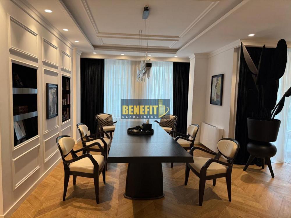 Stan na prodaju u Beogradu, Vračar (Hram), cetvorosoban, 260m2, cena 1650000 evra