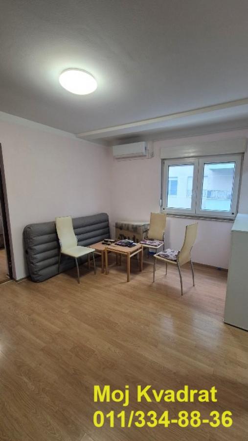 Stan na prodaju u Beogradu, Đeram pijaca, dvosoban, 37m2, cena 113500 evra