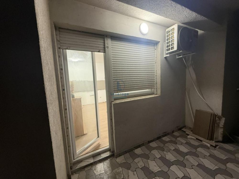 Stan na prodaju u Beogradu, Borča, trosoban, 45m2, cena 85000 evra