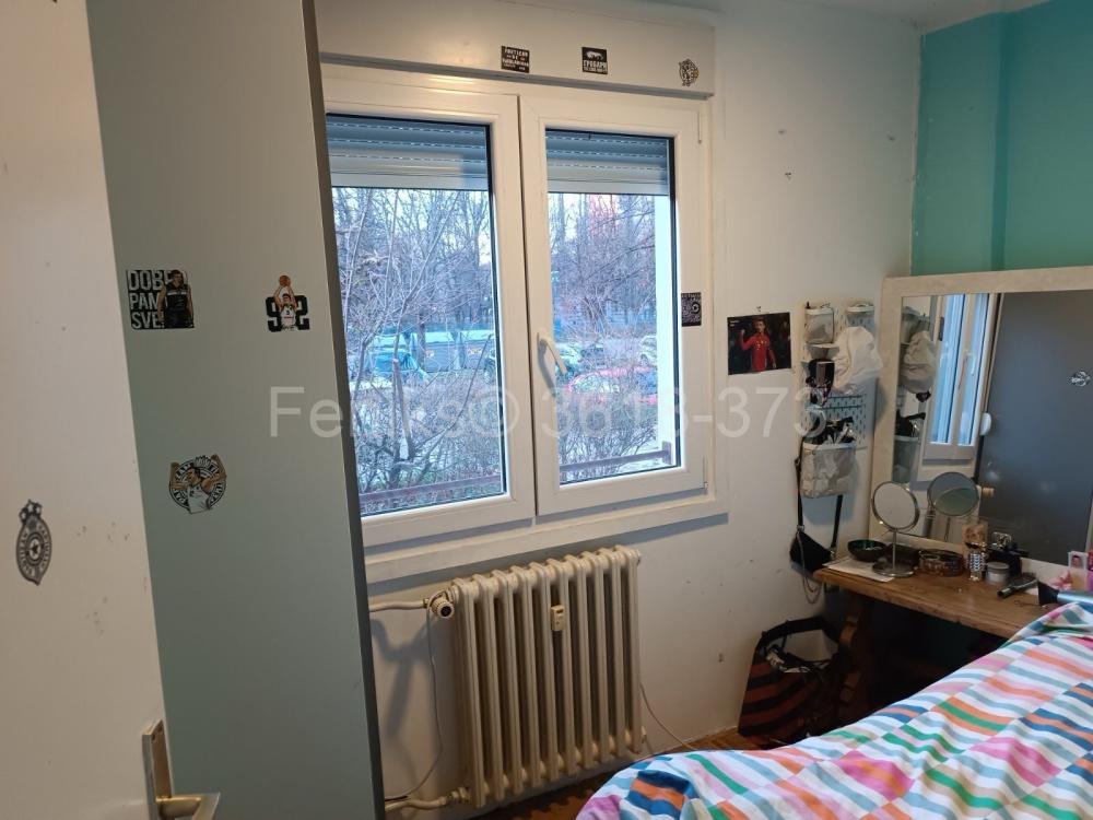 Stan na prodaju u Beogradu, Novi Beograd blok 34 (Studentski grad), troiposoban, 73m2, cena 277000 evra