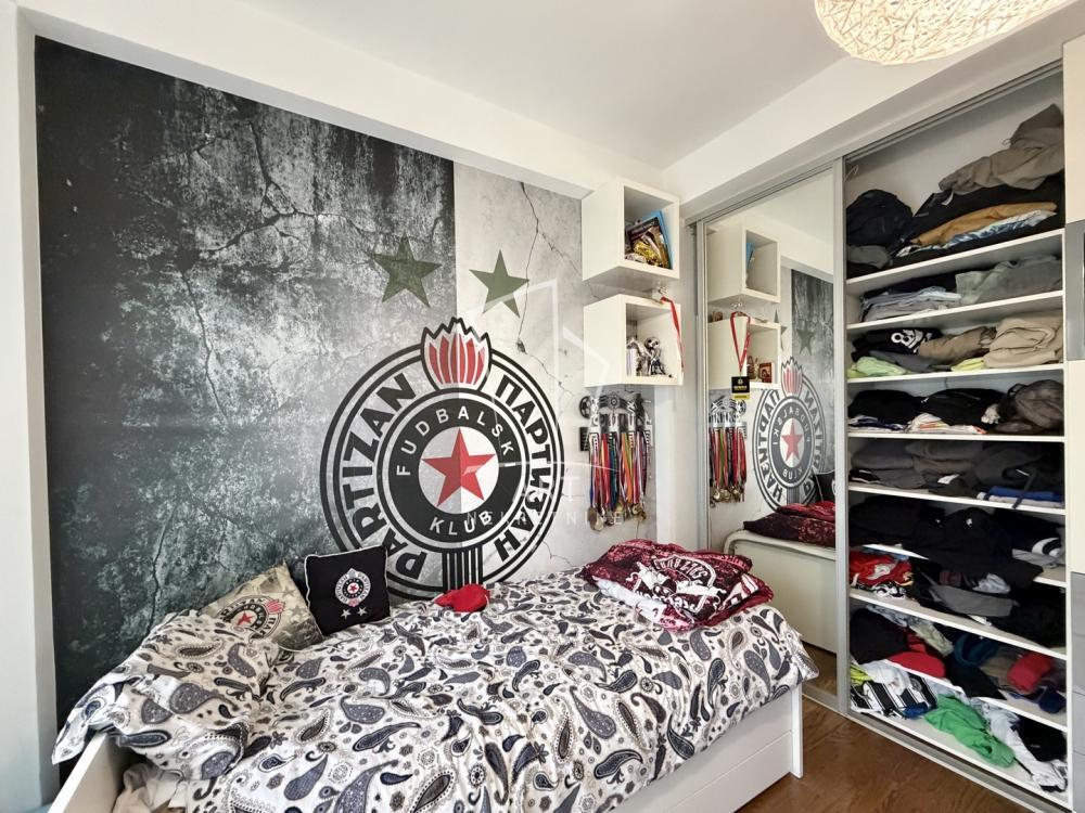 Stan na prodaju u Beogradu, Banovo brdo, cetvorosoban, 123m2, cena 420000 evra