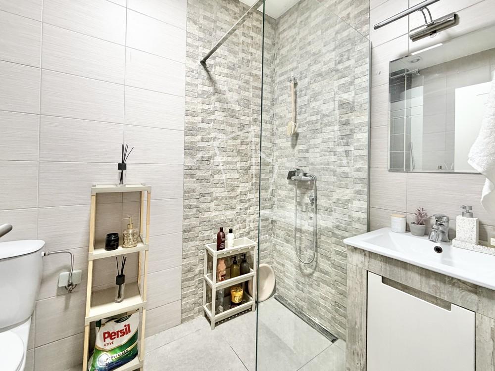 Stan na prodaju u Beogradu, Zemun, jednosoban, 48m2, cena 142500 evra