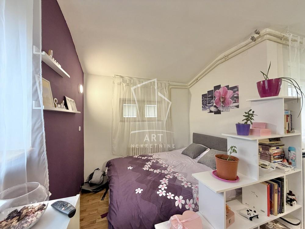 Stan na prodaju u Beogradu, Rakovica, trosoban, 80m2, cena 175000 evra