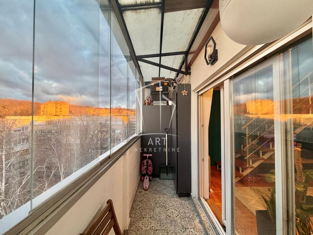 Stan na prodaju u Beogradu, Olimp, trosoban, 76m2, cena 276400 evra