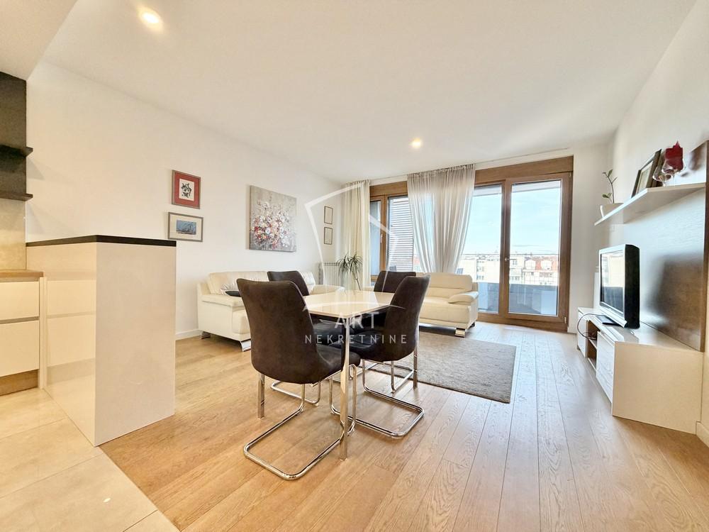 Stan na prodaju u Beogradu, Savski venac, trosoban, 88m2, cena 499000 evra