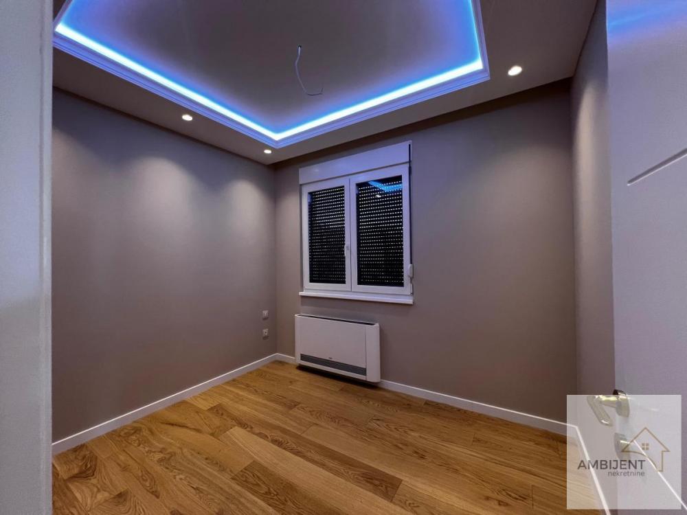 Stan na prodaju u Beogradu, Bulbulder, 162m2, cena 486000 evra