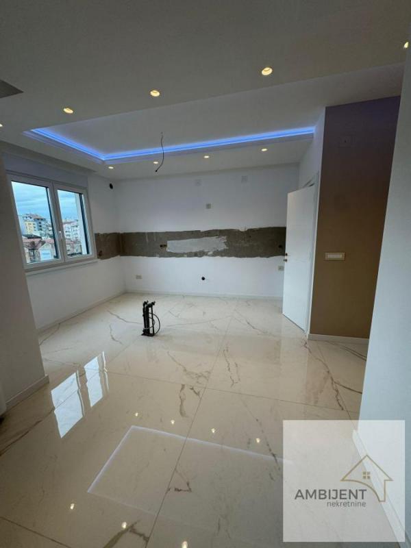 Stan na prodaju u Beogradu, Bulbulder, 162m2, cena 486000 evra