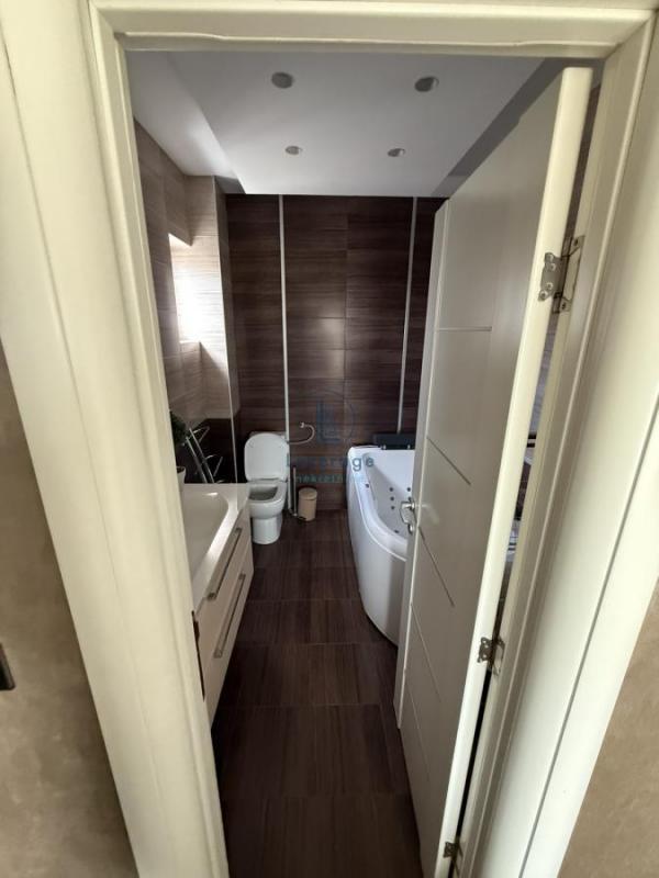 Stan na prodaju u Beogradu, Rakovica, 130m2, cena 325000 evra