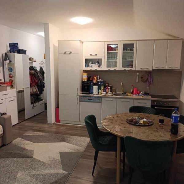 Stan na prodaju u Beogradu, Jajinci, dvosoban, 47m2, cena 120000 evra