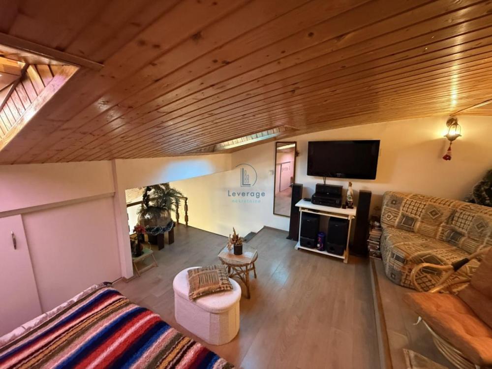 Stan na prodaju u Beogradu, Višnjička banja, dvosoban, 69m2, cena 138000 evra