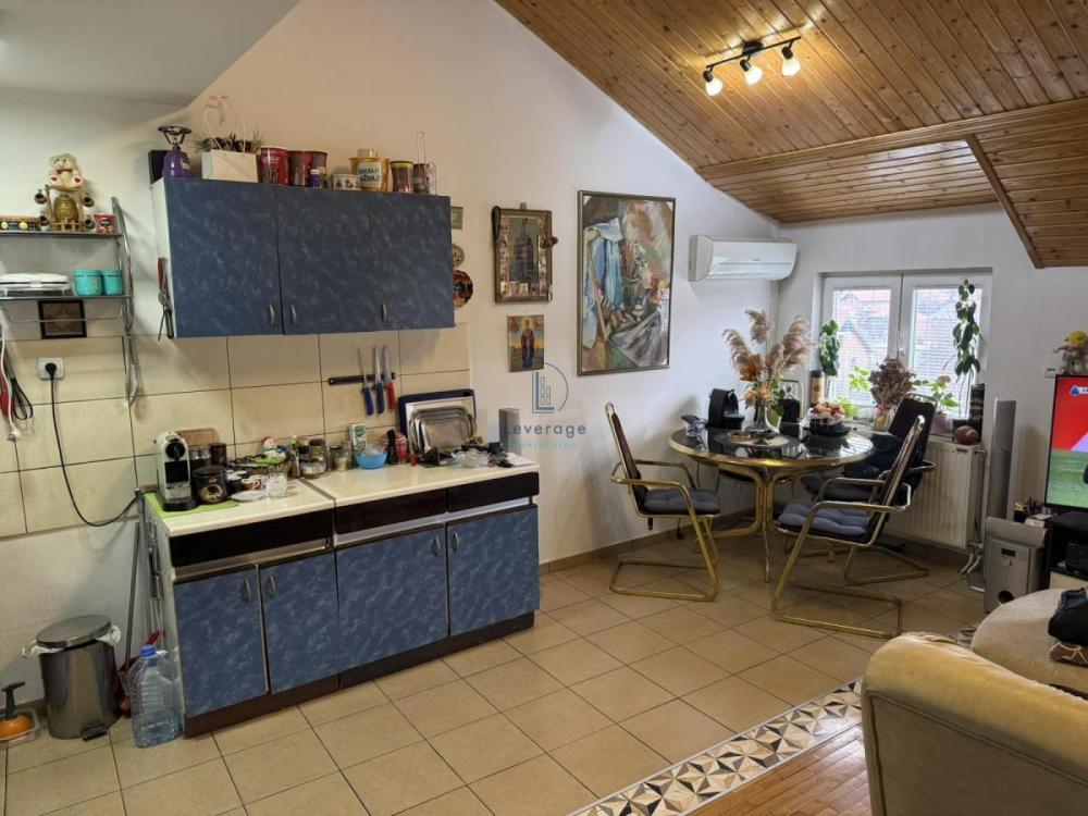 Stan na prodaju u Beogradu, Višnjička banja, dvosoban, 69m2, cena 138000 evra