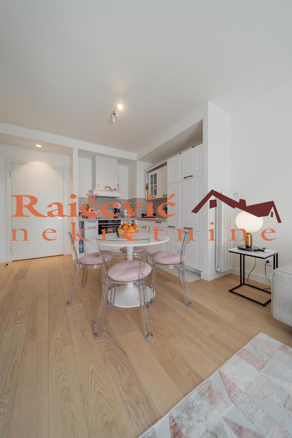 Stan na prodaju u Beogradu, Beograd na vodi, trosoban, 74m2, cena 425000 evra