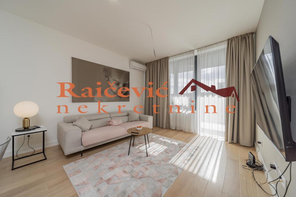 Stan na prodaju u Beogradu, Beograd na vodi, trosoban, 74m2, cena 425000 evra