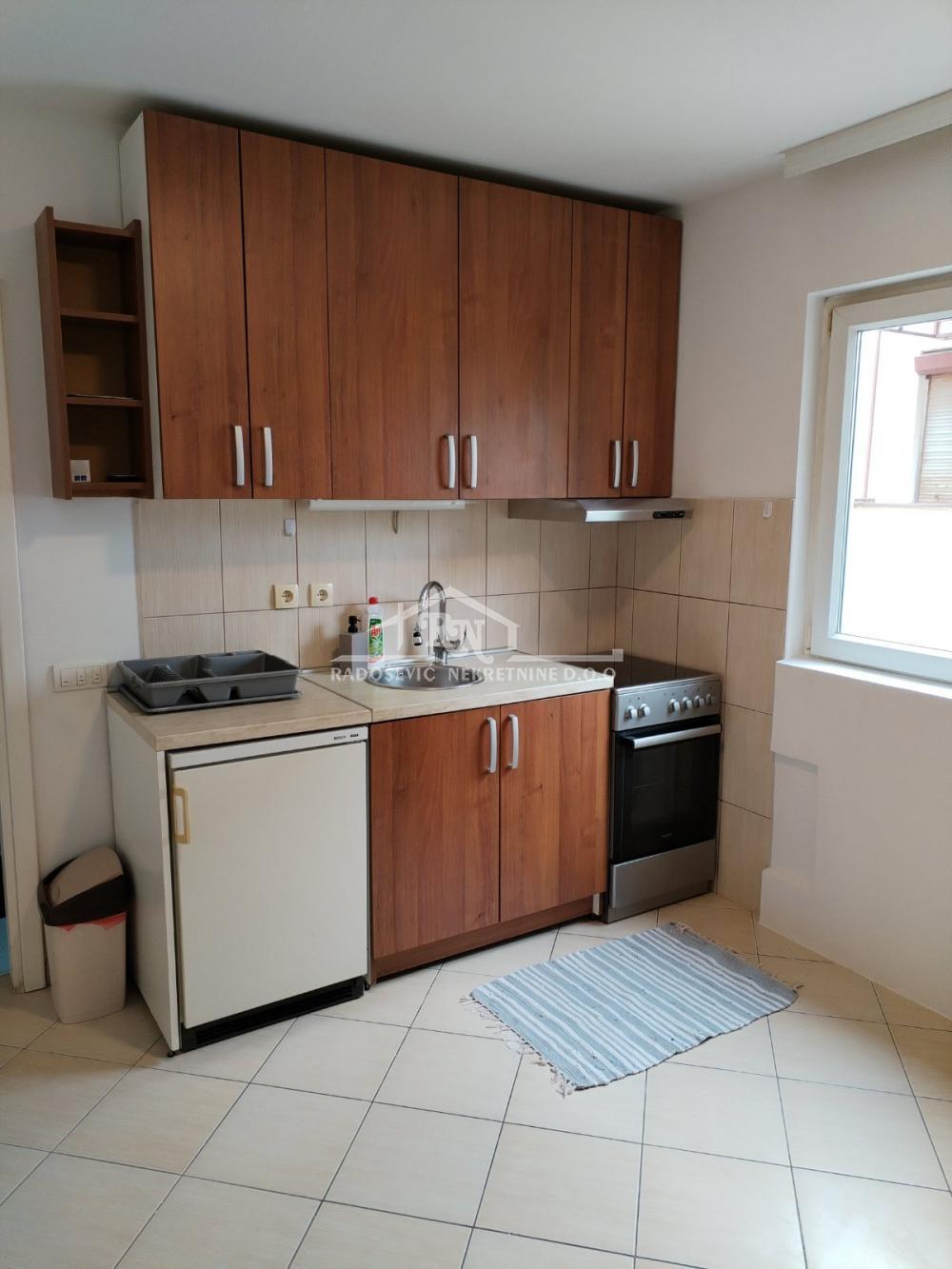 Stan na prodaju u Beogradu, Rakovica, jednosoban, 30m2, cena 85000 evra