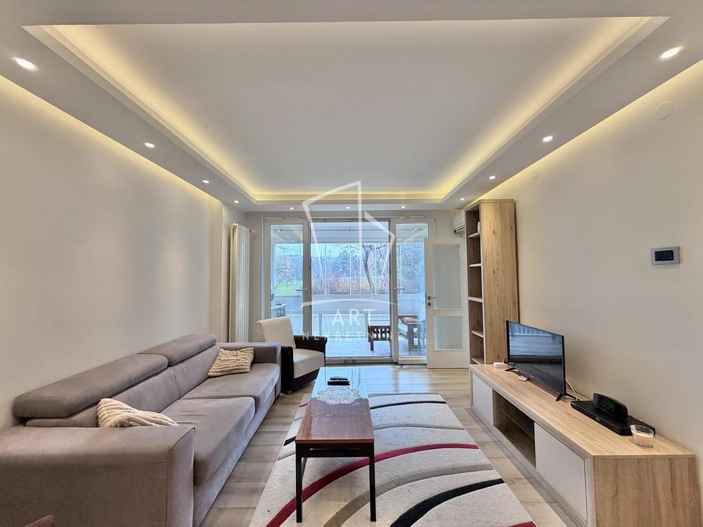 Stan na prodaju u Beogradu, Voždovac, dvosoban, 51m2, cena 148000 evra