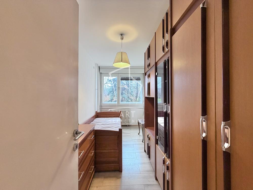 Stan na prodaju u Beogradu, Voždovac, dvosoban, 51m2, cena 148000 evra