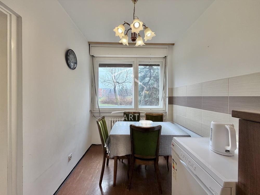 Stan na prodaju u Beogradu, Voždovac, dvosoban, 51m2, cena 148000 evra