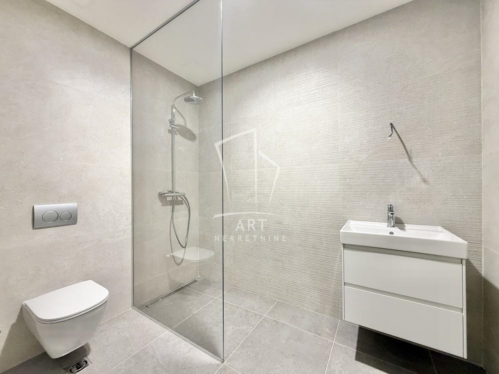 Stan na prodaju u Beogradu, Novi Beograd, dvosoban, 56m2, cena 291000 evra