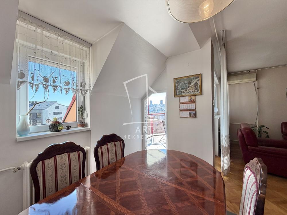 Stan na prodaju u Beogradu, Vračar, troiposoban, 96m2, cena 339000 evra