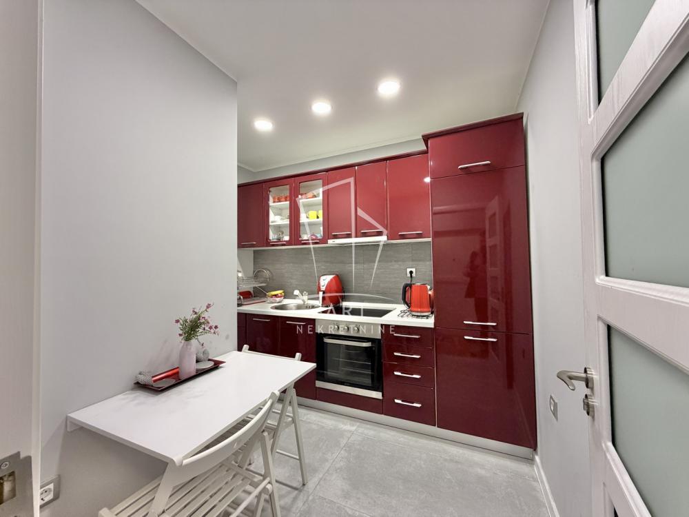 Stan na prodaju u Beogradu, Stari grad, dvosoban, 52m2, cena 250000 evra