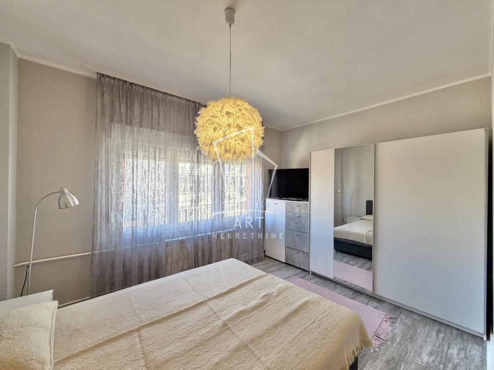 Stan na prodaju u Beogradu, Stari grad, dvosoban, 52m2, cena 250000 evra