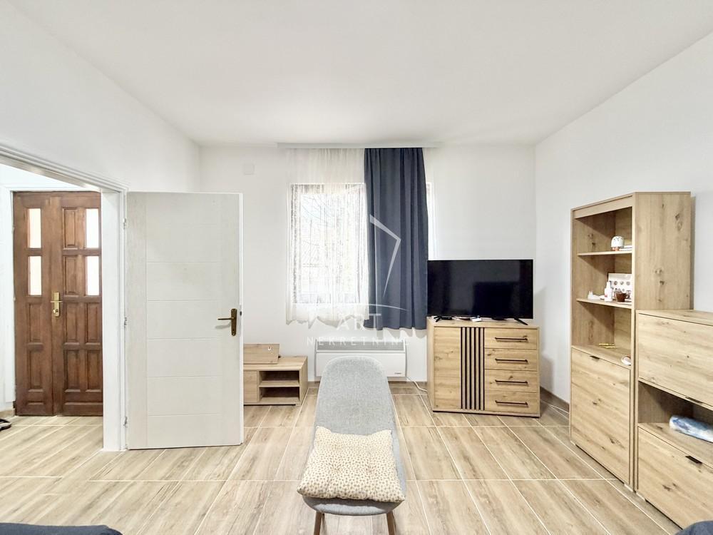 Stan na prodaju u Beogradu, Žarkovo, jednosoban, 32m2, cena 96000 evra