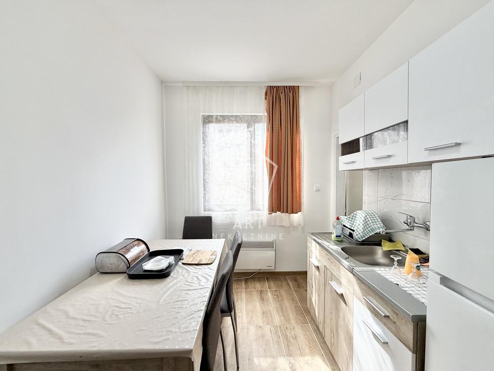 Stan na prodaju u Beogradu, Žarkovo, jednosoban, 32m2, cena 96000 evra