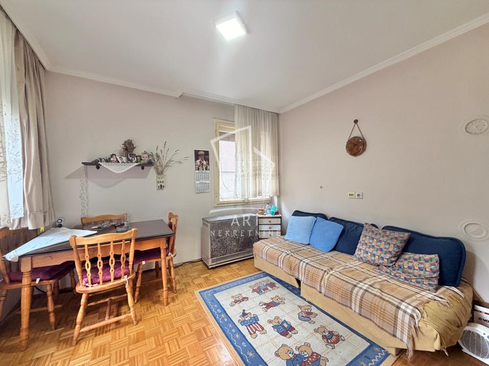 Stan na prodaju u Beogradu, Kumodraž, dvosoban, 50m2, cena 125000 evra