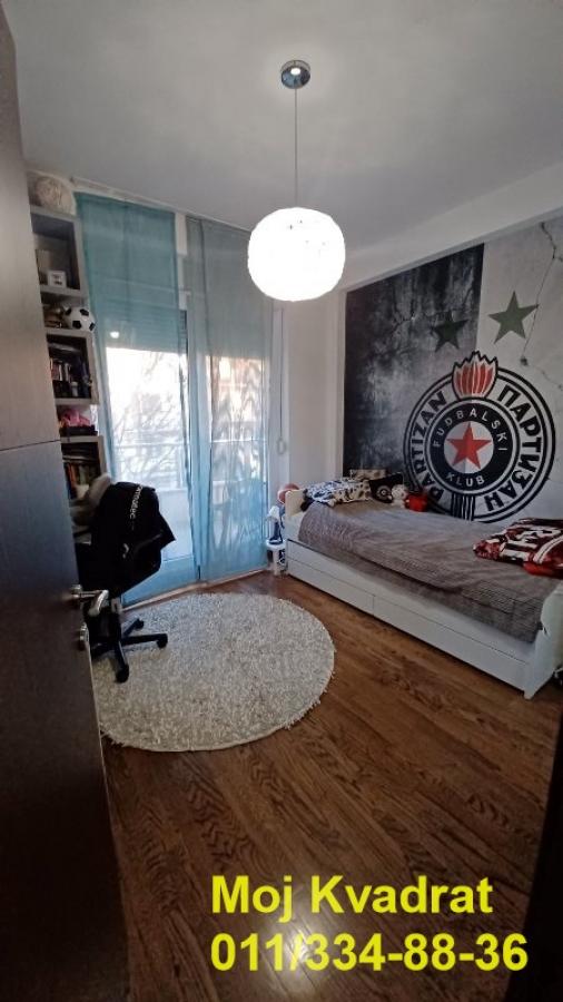 Stan na prodaju u Beogradu, Čukarica, cetvorosoban, 123m2, cena 420000 evra