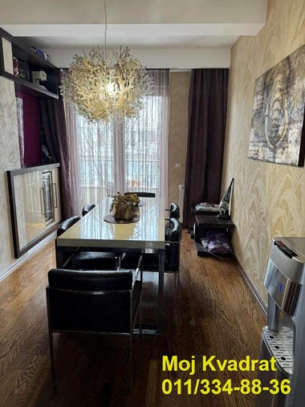 Stan na prodaju u Beogradu, Čukarica, cetvorosoban, 123m2, cena 420000 evra