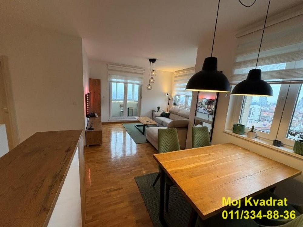 Stan na prodaju u Beogradu, Zeleno brdo, trosoban, 53m2, cena 199920 evra