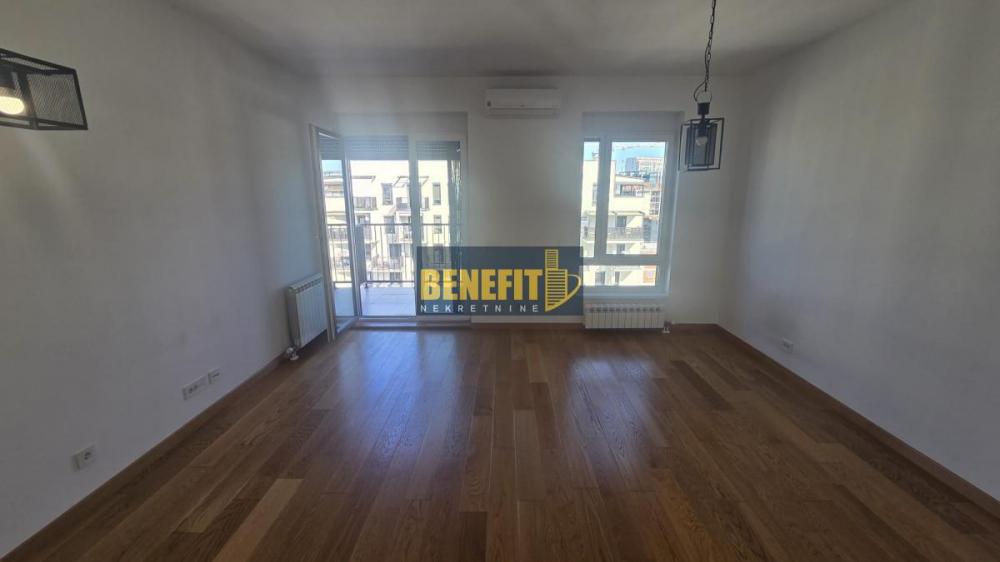 Stan na prodaju u Beogradu, Novi Beograd blok 65, jednosoban, 42m2, cena 172000 evra