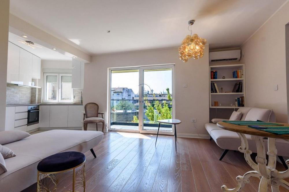 Stan na prodaju u Beogradu, Topličin venac, jednosoban, 44m2, cena 285000 evra