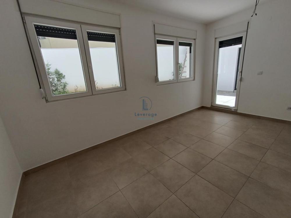 Stan na prodaju u Beogradu, Dušanovac, dvoiposoban, 63m2, cena 210000 evra