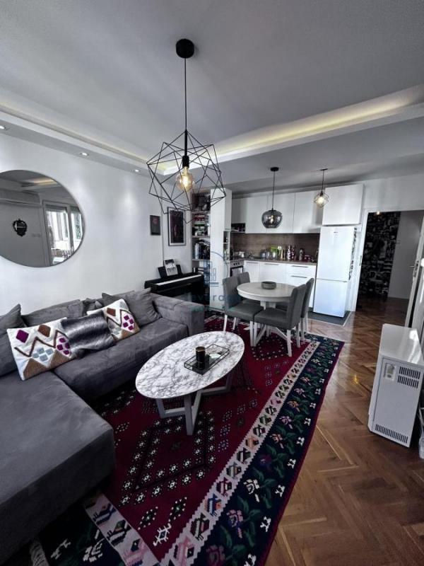 Stan na prodaju u Beogradu, Zeleni venac, jednoiposoban, 47m2, cena 225000 evra