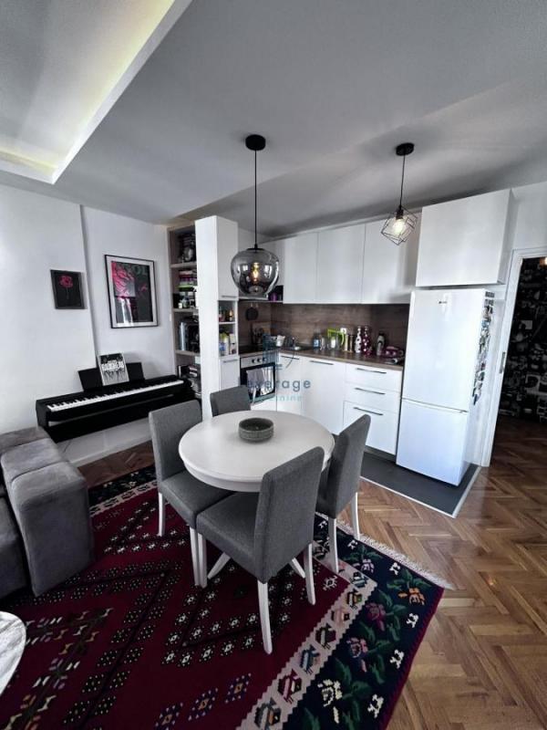 Stan na prodaju u Beogradu, Zeleni venac, jednoiposoban, 47m2, cena 225000 evra