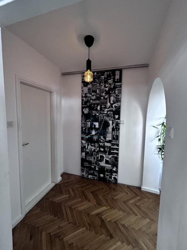 Stan na prodaju u Beogradu, Zeleni venac, jednoiposoban, 47m2, cena 225000 evra