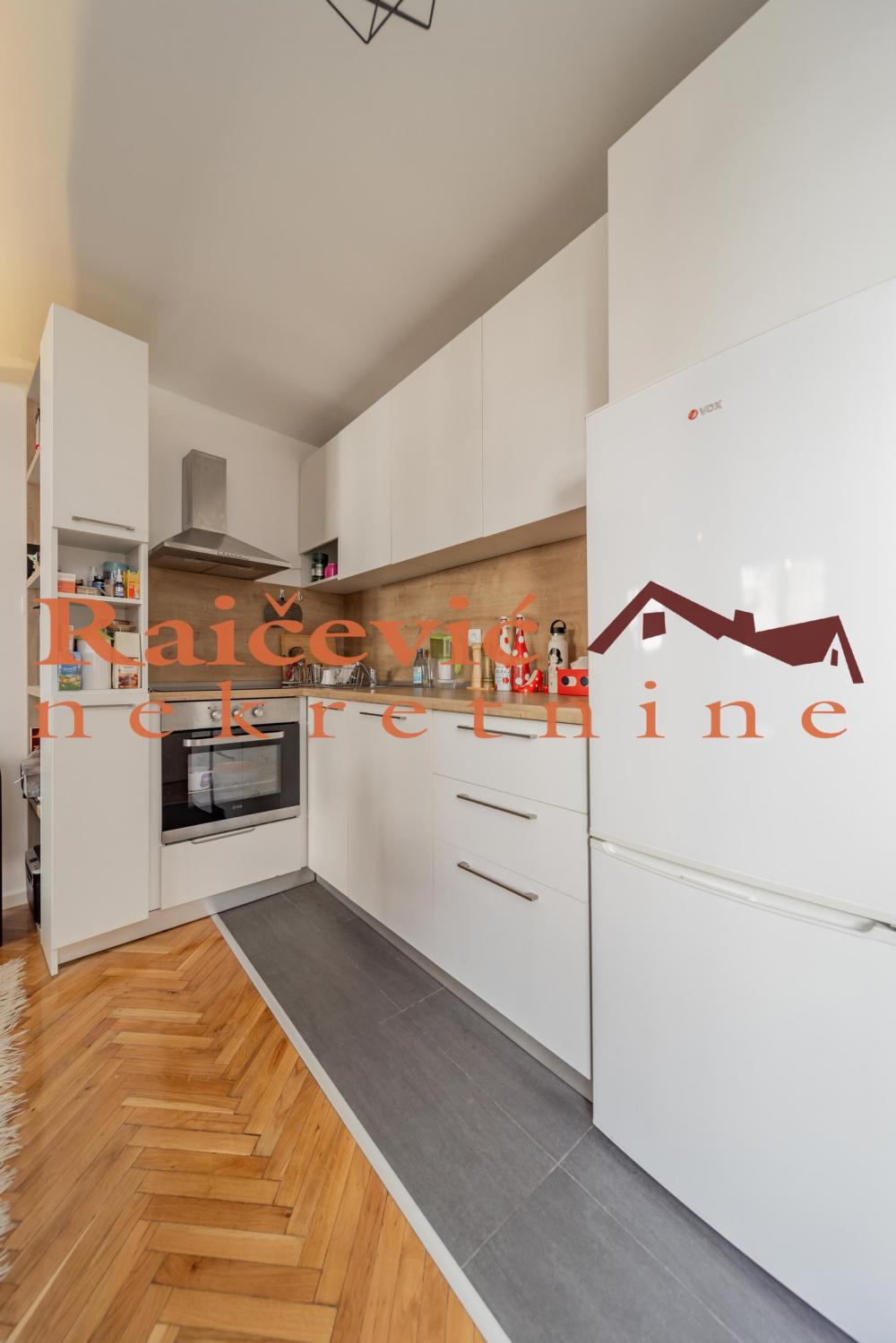 Stan na prodaju u Beogradu, Beograd (centar), dvosoban, 50m2, cena 225000 evra