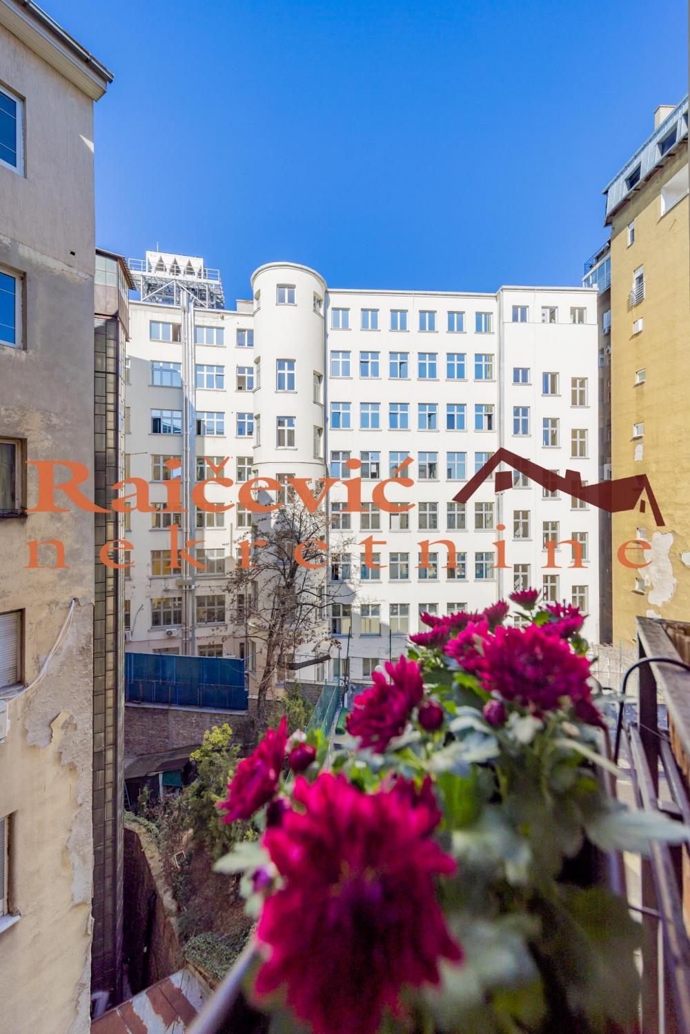 Stan na prodaju u Beogradu, Beograd (centar), dvosoban, 50m2, cena 225000 evra