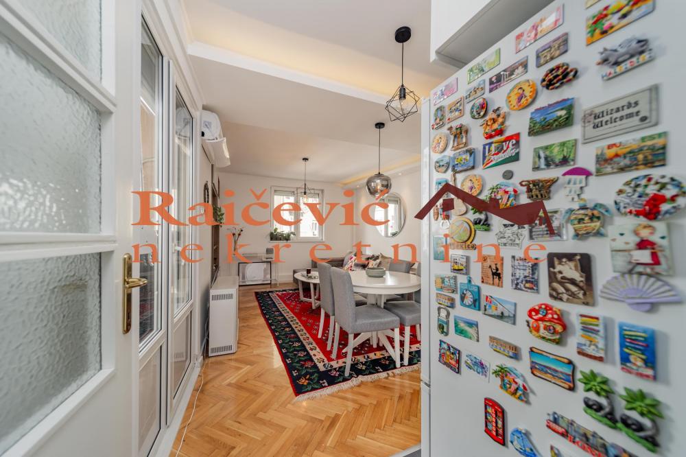 Stan na prodaju u Beogradu, Beograd (centar), dvosoban, 50m2, cena 225000 evra