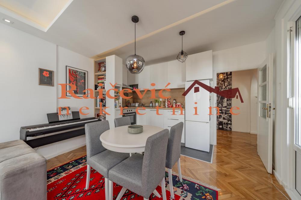 Stan na prodaju u Beogradu, Beograd (centar), dvosoban, 50m2, cena 225000 evra